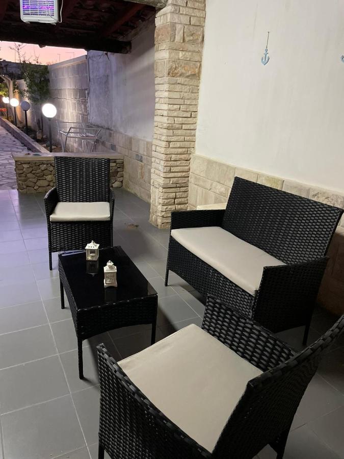 Casa Vacanze Linuccio 카살라바테 외부 사진